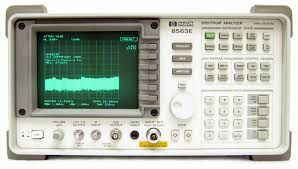 HP / Keysight / Agilent 8563E Spectrum Analyzers - front view