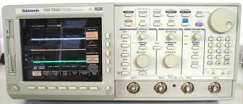 Tektronix TDS784D Oscilloscopes - front view