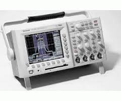 Tektronix TDS3054 Oscilloscopes - front view