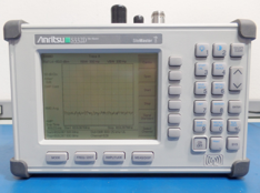 100kHz - 3GHz Spectrum Analyzer, 25MHz - 3.3GHz Cable/Antenna Analyzer