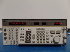 Signal Generator 100 kHz-2.65GHz