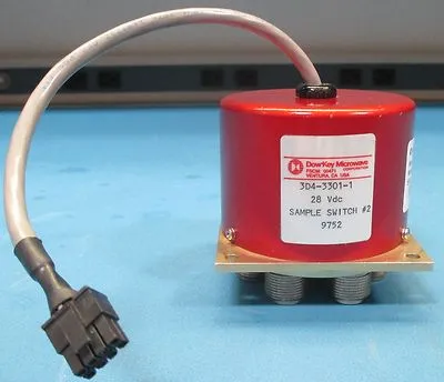 Dowkey Microwave 3D4-3301-1 Sample Switch # 29752, 28 V