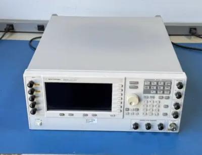 E8267D thumbnail 3